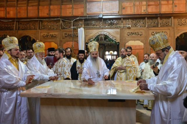 Înaltpreasfințitul Părinte Teofan, de 15 ani Arhiepiscop al Iaşilor şi Mitropolit al Moldovei şi Bucovinei