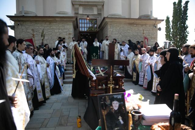 Înaltpreasfințitul Părinte Teofan, de 15 ani Arhiepiscop al Iaşilor şi Mitropolit al Moldovei şi Bucovinei
