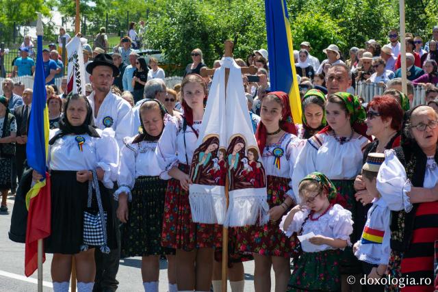 La Hlipiceni a fost sfințit un monument dedicat eroilor neamului