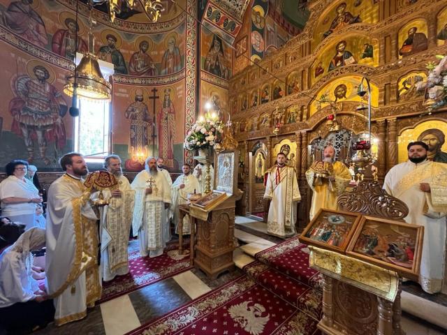 PS Ieronim, în Duminica Sfinților Români: „Prin Sfinții Andrei și Filip, Cuvântul Evangheliei a încolțit și pe pământ românesc”