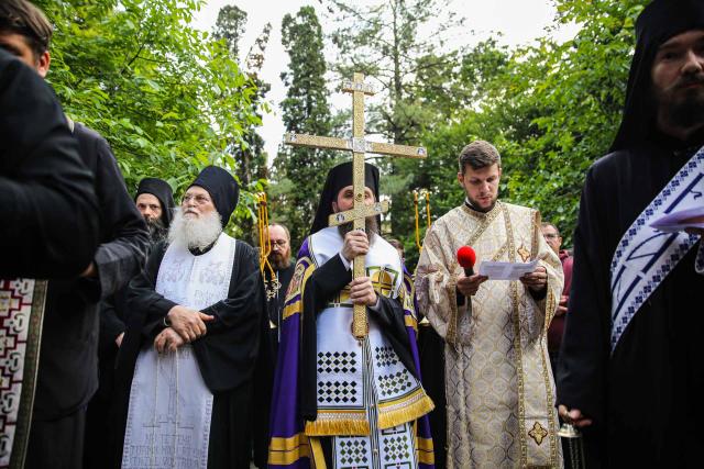 (Foto) O copie după Crucea Sfântului Împărat Constantin cel Mare a fost adusă la biserica studenților din Cluj