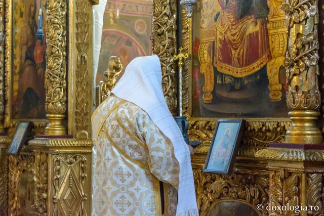 Biserica „Sfinții Apostoli Petru și Pavel” - Bărboi din Iași și-a cinstit ocrotitorii