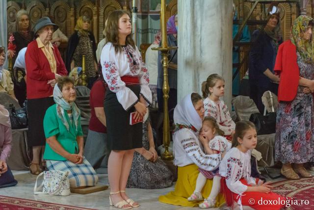Biserica „Sfinții Apostoli Petru și Pavel” - Bărboi din Iași și-a cinstit ocrotitorii