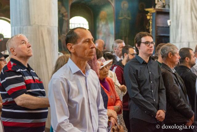 Biserica „Sfinții Apostoli Petru și Pavel” - Bărboi din Iași și-a cinstit ocrotitorii
