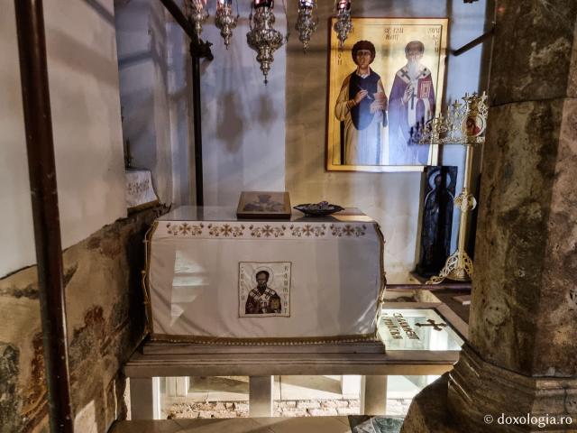 (Foto) Închinare la mormântul Sfântului Clement, Arhiepiscopul Ohridei