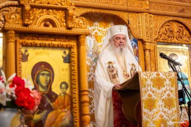 Părintele Patriarh Daniel: „Piatra pe care se va zidi Biserica este mărturisirea Sfântului Apostol Petru”