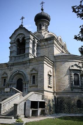 Biserica Sfântul Nicolae din Roznov