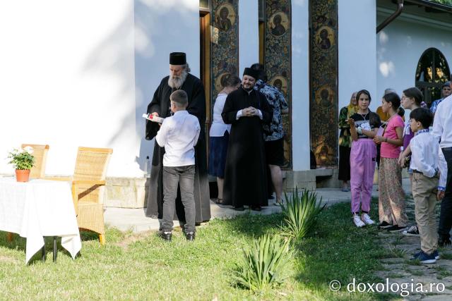 Concurs de toacă la Mănăstirea Bucium