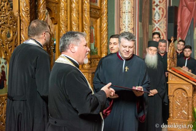 Slujba Vecerniei unită cu Litia, la Biserica „Binecredinciosul Voievod Ştefan cel Mare şi Sfânt” din Iaşi