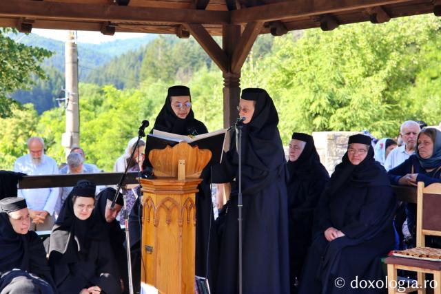 Duhovnicul Nicodim Măndiță, pomenit la Mănăstirea Agapia