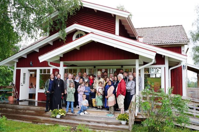 Vizita arhierească a PS Macarie în Parohia ortodoxă suedeză „Sfinții Apostoli Petru și Pavel” din orașul Leksand, regiunea Dalarna, Suedia
