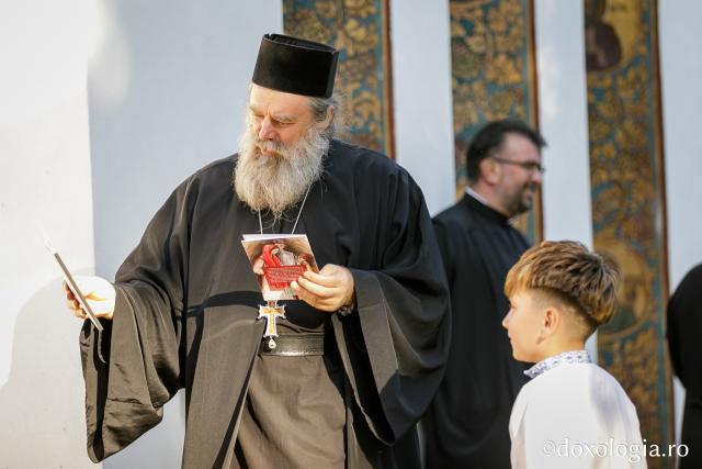 Părintele stareț Nicodim Petre de la Mănăstirea Bucium