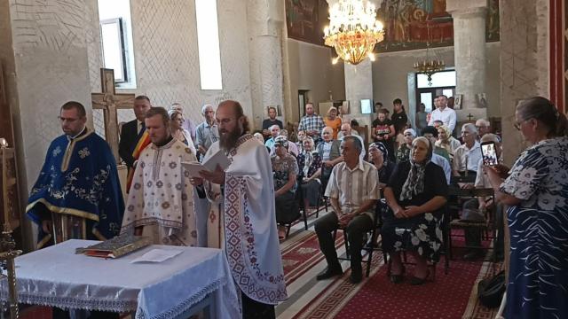 Binecuvântare pentru bătrânii care au împlinit 50 de ani de căsnicie