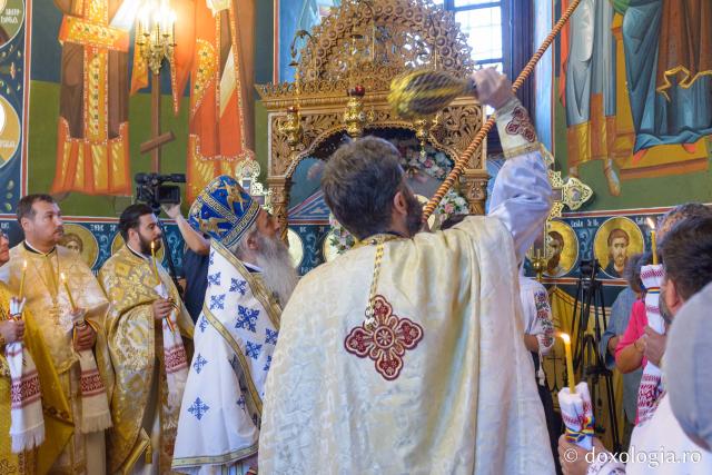 Slujbă de sfințire a picturii