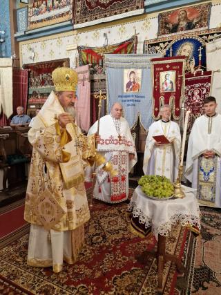 PS Părinte Ieronim la Sfânta Liturghie