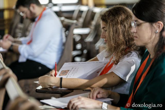 Participanți la atelierul de muzică psaltică
