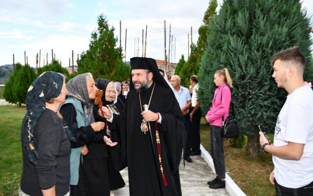 Preasfințitul Părinte Lucian, Episcopul Caransebeșului, la Mănăstirea Petroșnița