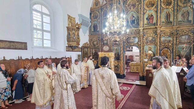 PS Nichifor Botoșăneanul a slujit în Parohia Poieni, Schitul Duca