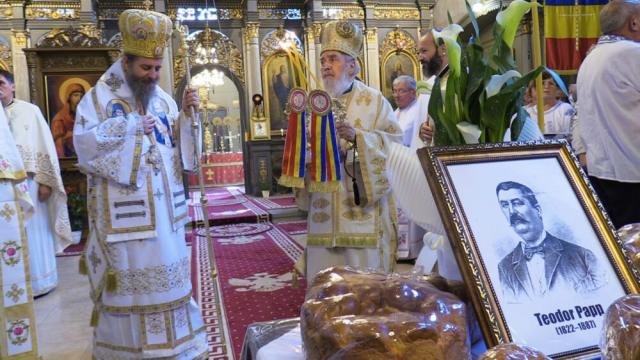 Slujbă de comemorare cu doi arhierei la Catedrala Arhiepiscopală din Giula, Ungaria