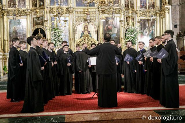 Grupul psaltic „Basileus” al Seminarului Teologic Ortodox „Sfântul Vasile cel Mare” Iași / Foto: Oana Nechifor