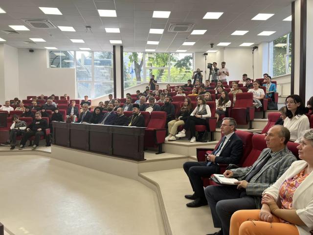 Facultatea de Teologie „Dumitru Stăniloae” din cadrul UAIC are începând din acest an universitar o extensie la Chișinău