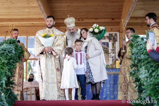 Resfințirea Bisericii „Sfântul Arhidiacon Ștefan” Țicău, Iași