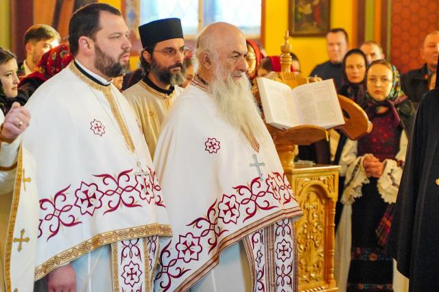 Arhimandritul Zaharia Zaharou