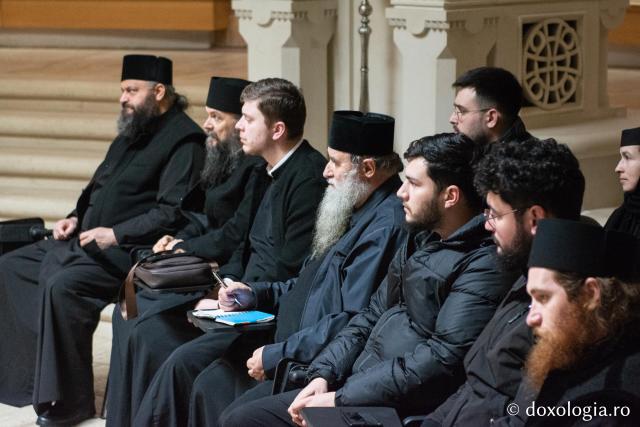 Instructaj ISU pentru angajați din cadrul Centrului Eparhial Iaşi