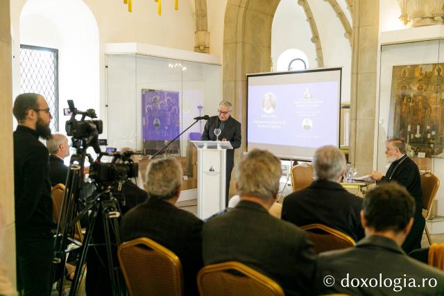 Conferință
