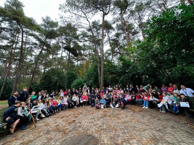 Copiii aflați în tabăra „Bucuria Prieteniei”