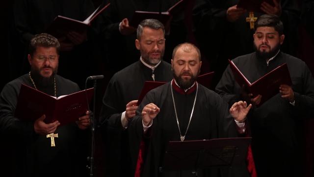 (Video) Grupul psaltic „Tronos” al Catedralei Patriarhale – Cu colinda am pornit