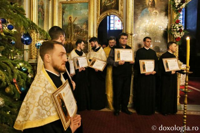 Cântăreții Catedralei au fost premiați