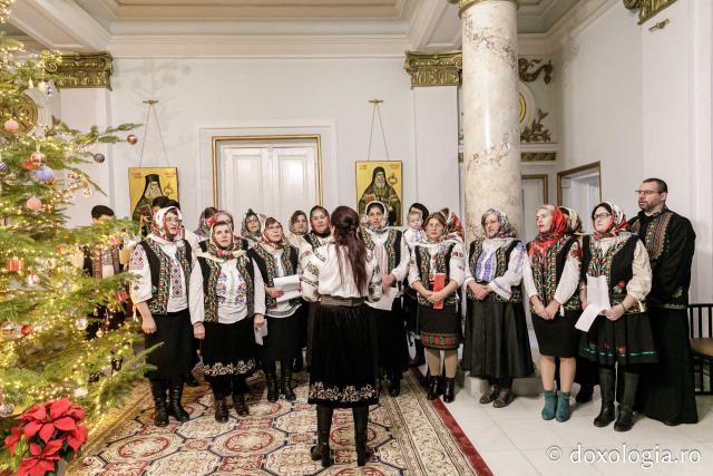 Parohia Cozmești – Colindători la Reședința Mitropolitană 2023