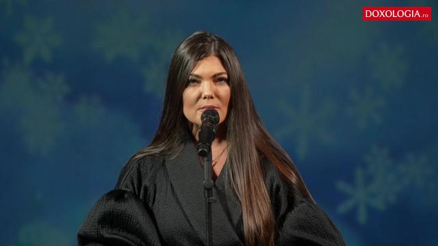 (Video) Paula Seling – Cel mai frumos colind