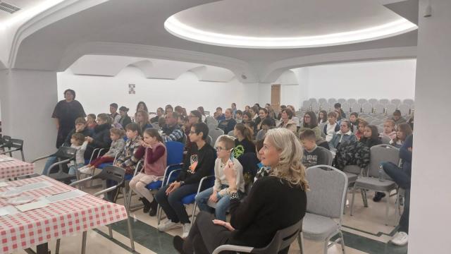 Proiect cultural-educațional între un colegiu din Alba Iulia și Episcopia Spaniei și Portugaliei