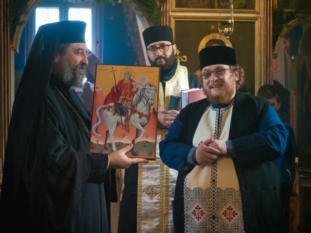 PS Nichifor Botoșăneanul la Sfânta Liturghie