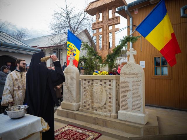 sfințire troiță