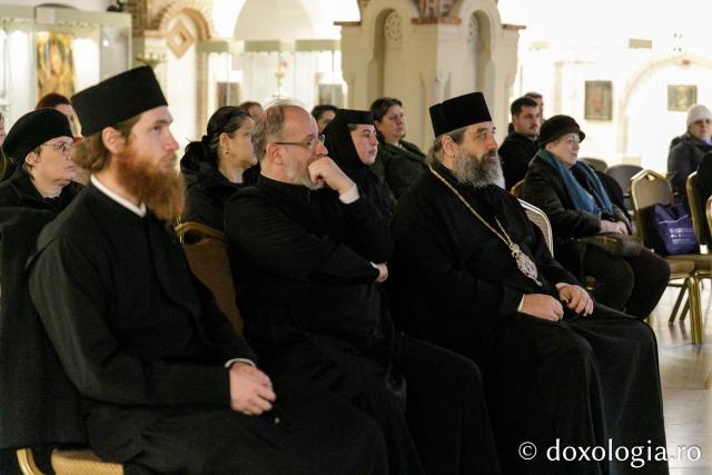 Expoziție de icoane ale Maicii Domnului la Muzeul Mitropolitan din Iași