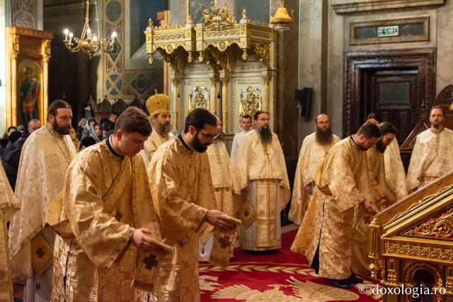 Slujire arhierească, în duminica a 29-a după Rusalii, la Catedrala Mitropolitană din Iași