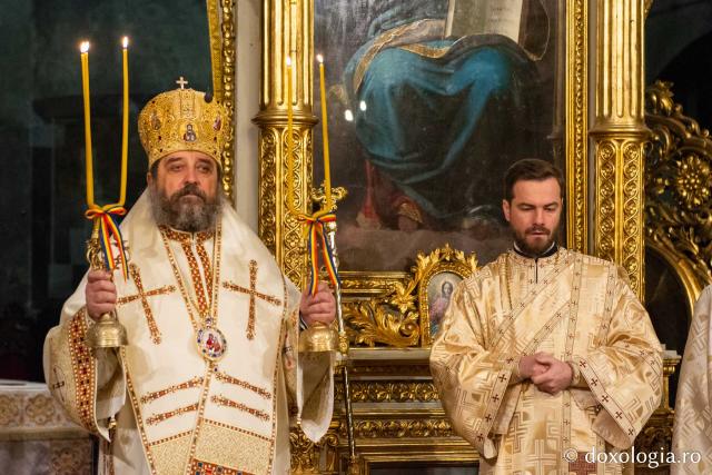Slujire arhierească, în duminica a 29-a după Rusalii, la Catedrala Mitropolitană din Iași