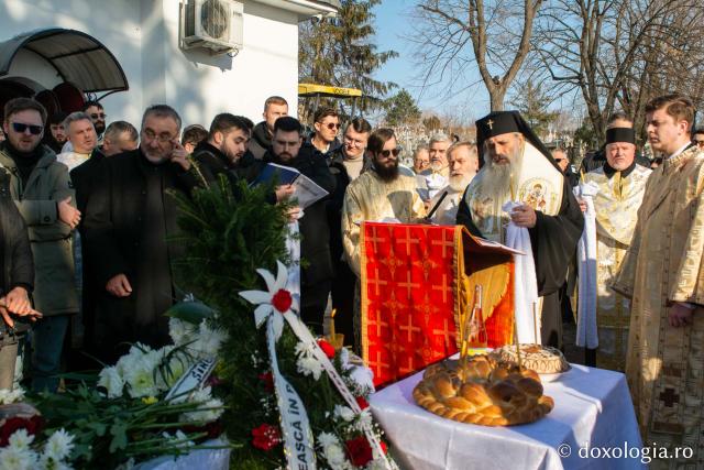 Profesoara și preoteasa Dana Louise Barnea a fost înmormântată
