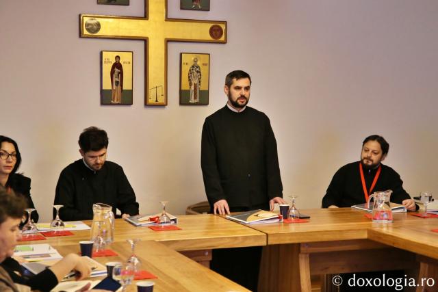 Mentorii seminariilor teologice din Eparhia Iașilor participă la un curs pentru formarea consilierilor vocaționali