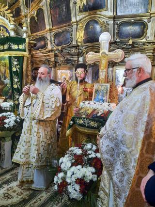 Slujire arhiereasca în Parohia „Sfântul Ierarh Nicolae” - Pipirig II