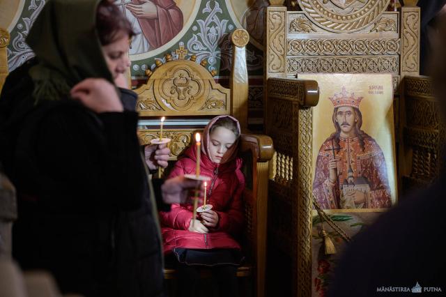 Preafericitul Părinte Teoctist a fost pomenit la Mănăstirea Putna