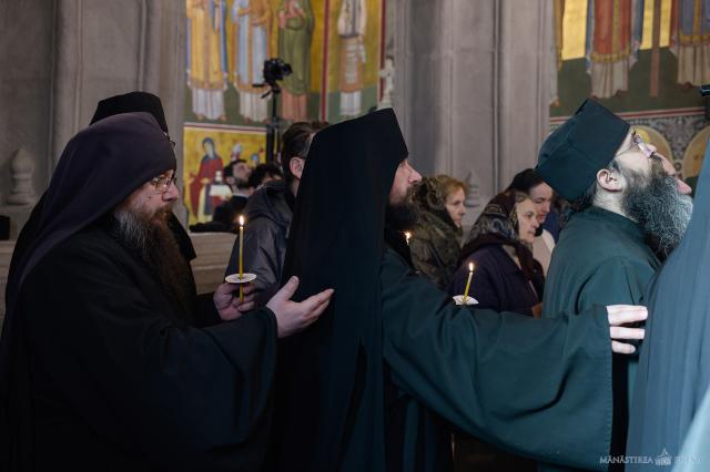 Preafericitul Părinte Teoctist a fost pomenit la Mănăstirea Putna