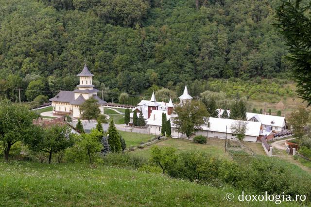 Mănăstirea Strungari – Alba