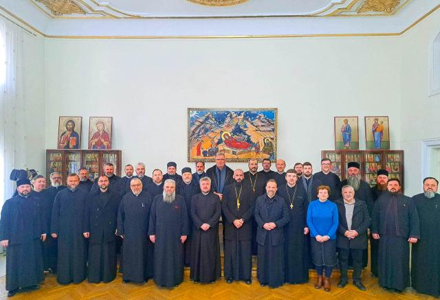 Preoți şi credincioşi ortodocși sârbi din Suedia, pelerini în Arhiepiscopia Iașilor