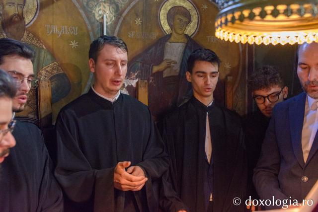 Slujire arhierească la Parohia „Sfinţii Arhangheli” din Pașcani