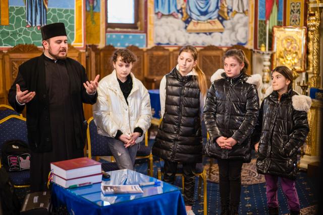 Activități dedicate Concursului Național Catehetic, la Parohia Țibucanii de jos