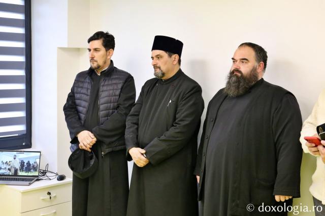 Preoți la sfințirea Clinicii Veronica